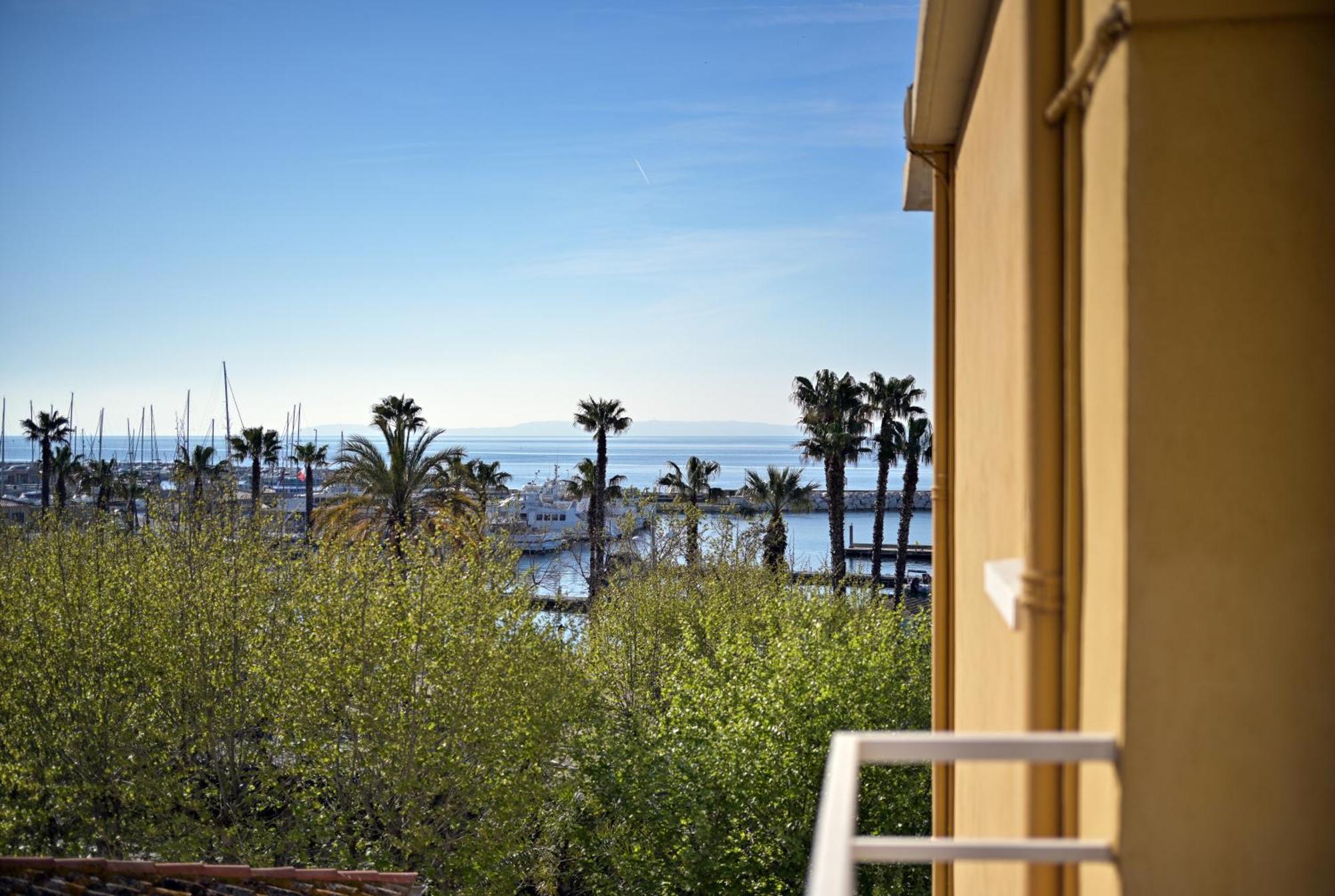 Hotel Espadon Bleu Le Lavandou Luaran gambar